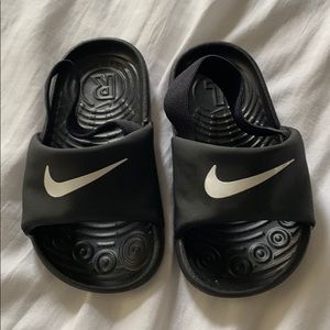 Nike boys sandals